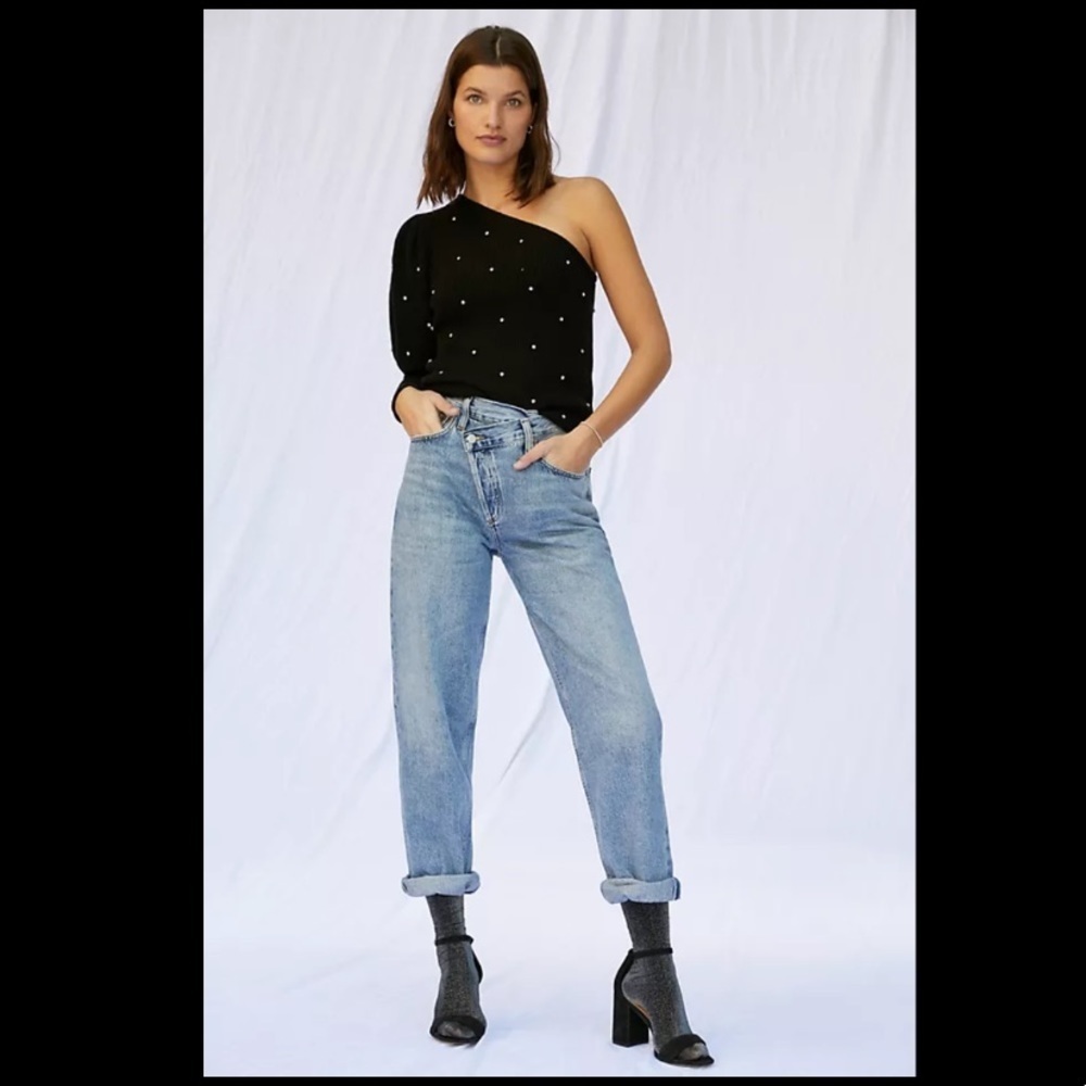 Anthropologie NWT Studded One-Shoulder Sweater With Pearls Size M. - Picture 2 of 6